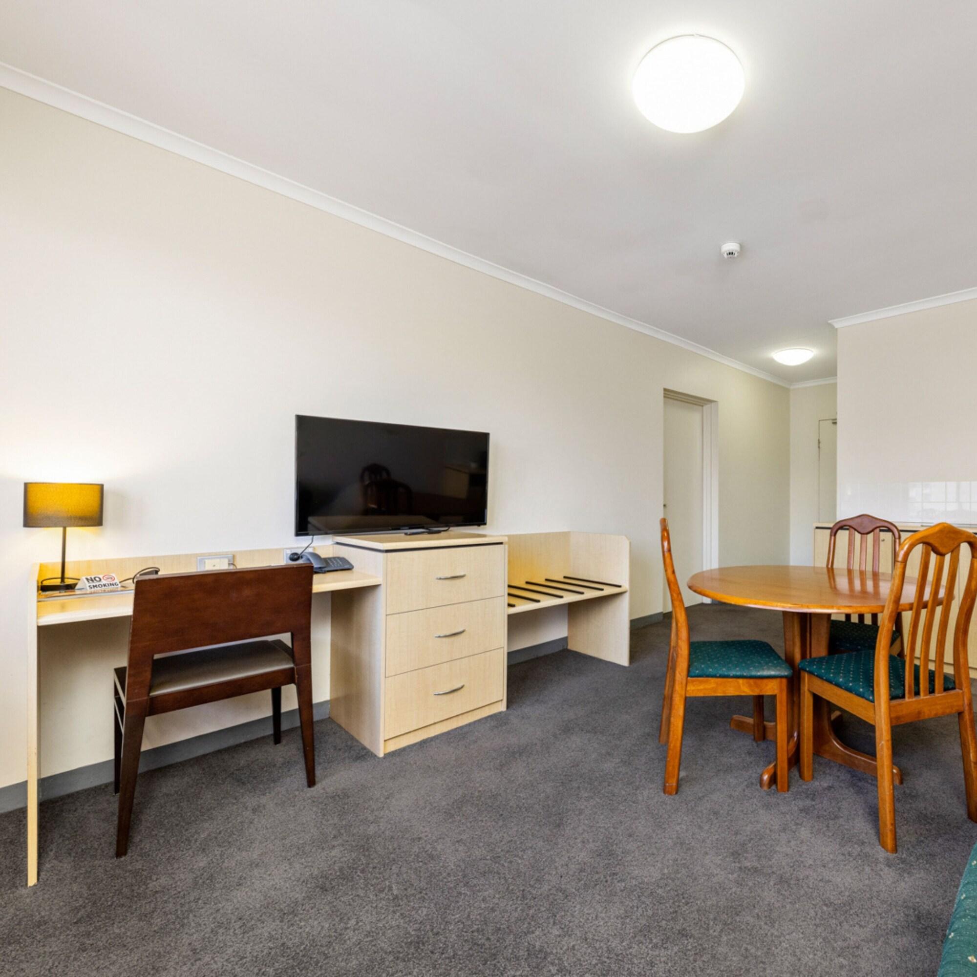Frontier Hotel Даруин Екстериор снимка