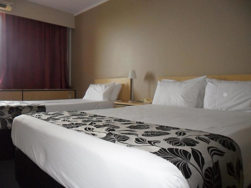 Frontier Hotel Даруин Екстериор снимка