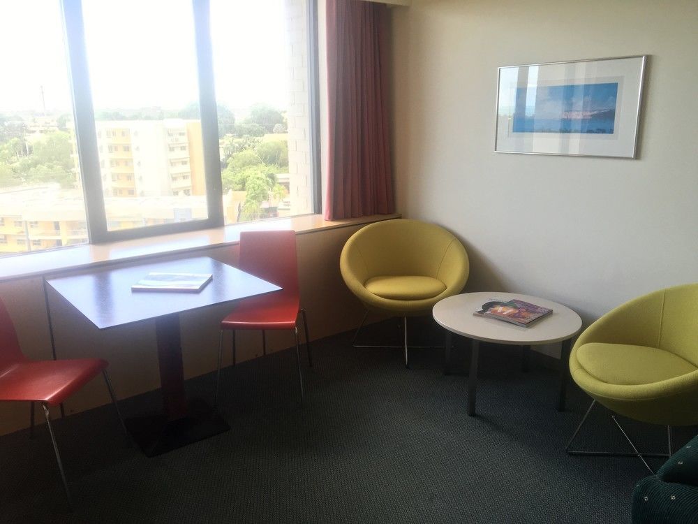 Frontier Hotel Даруин Екстериор снимка